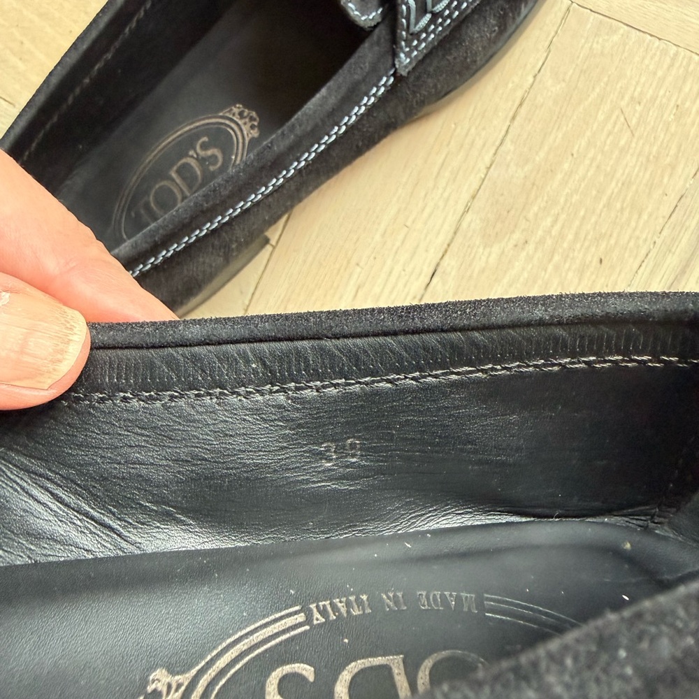 Tod's Black Suede Gommino shoes - Picture 5 of 5